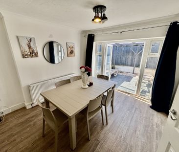 Kinson Road- ALL BILLS INCLUDED, BH10 5HF, Bournemouth - Photo 1