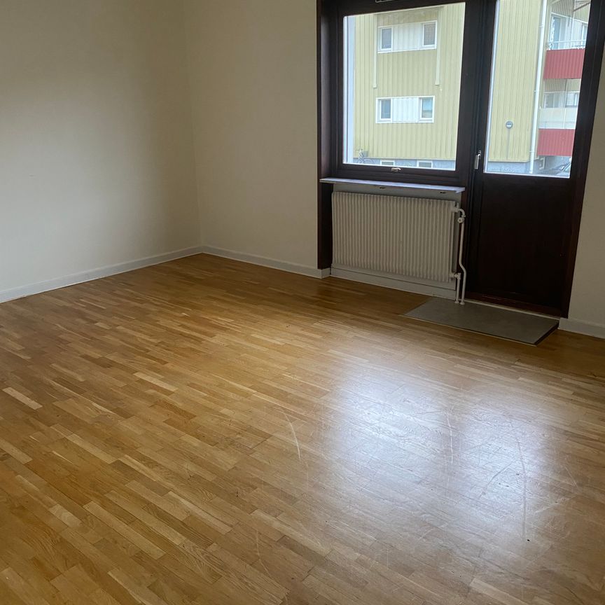 Heljestrandsgatan, Eskilstuna - Foto 1