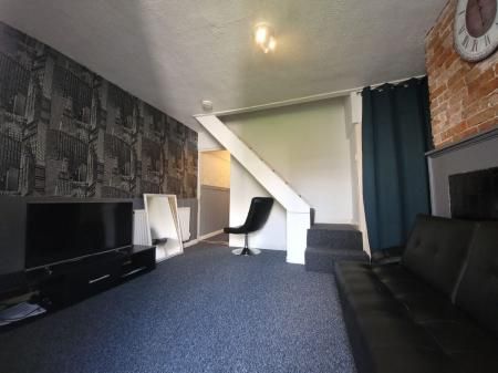 4 Bedroom Student Home - 66 St. Peters Place, City Centre - Photo 4