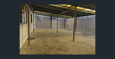 Inner City Living - Photo 3