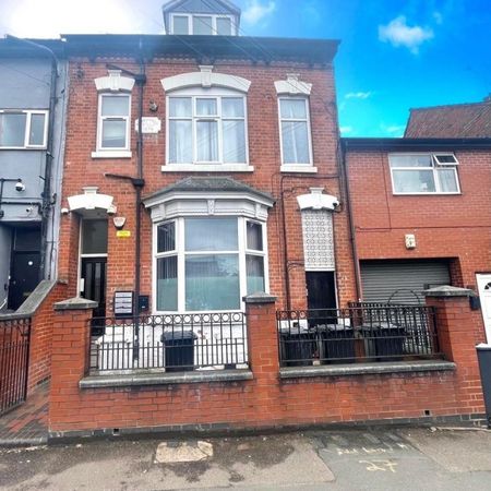 1 BED Flat To rent - Photo 4