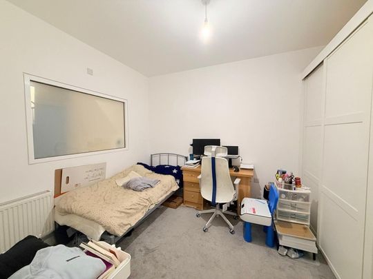 Avenue Court, Camberley - 1 bedroomProperty for lettings - Seymours - Photo 1