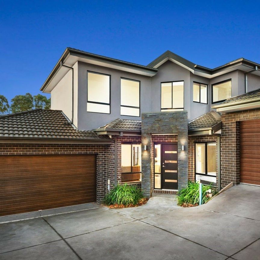 SPACIOUS FOUR BEDROOM HOME IN GREAT LOCATION - Photo 1