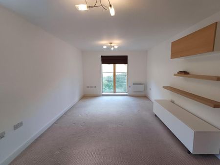 2 bedroom apartment to rent - Photo 2