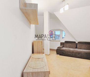 Kawalerka świeżo po remoncie - Zdjęcie 4