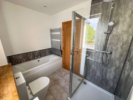 5 bedroom house to rent - Photo 3