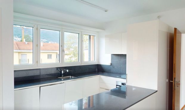 5.5 Zi.- Attikawohnung in the heart of Ascona - Photo 1