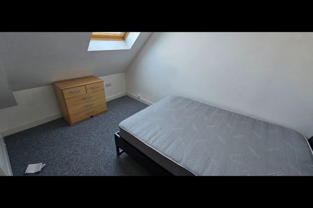 Room in a Shared Flat, Robert Street, BN1 - Photo 5
