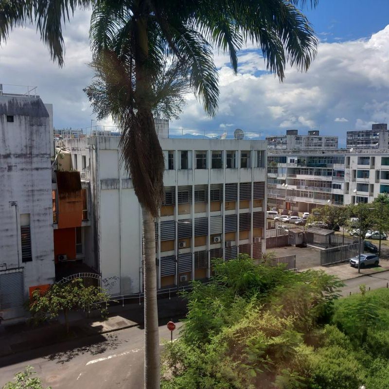 Appartement à louer à Les Abymes, Guadeloupe - Photo 1