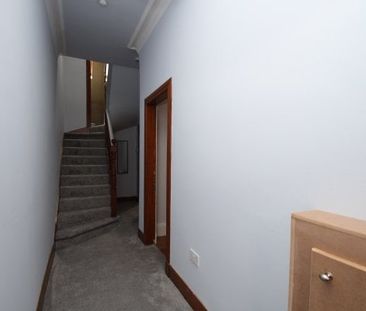 Dumbarton Road, Glasgow, G14 - Photo 3