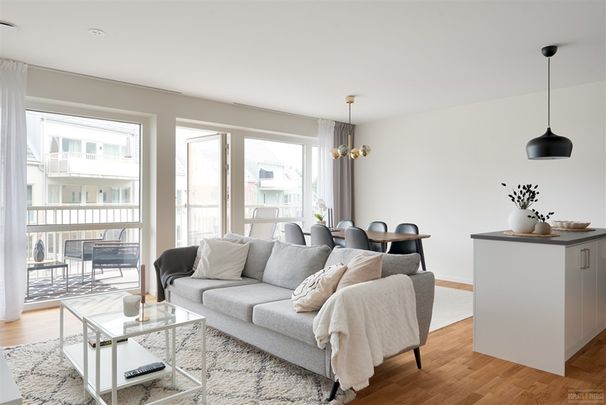 Rotundan 3 B - Photo 1