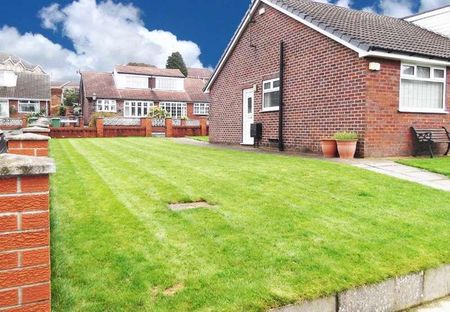 Angela Avenue, Royton, OL2 - Photo 5