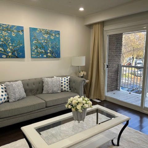 For Lease - 373 Apache Trail Unit# Upper Apartment, Toronto, Ontario - Photo 1