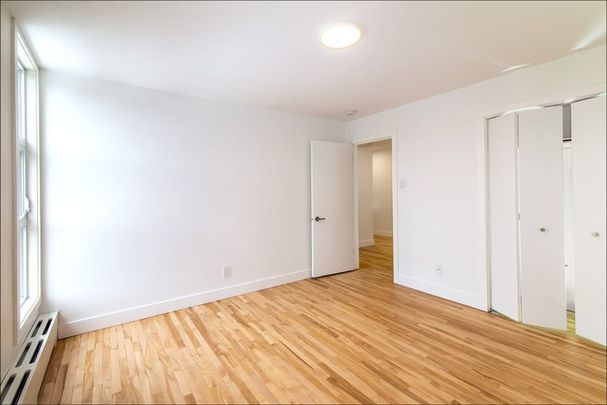 3300 rue de la Monnerie - Photo 1