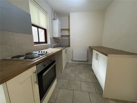 2 bedroom terraced house to rent - Photo 5