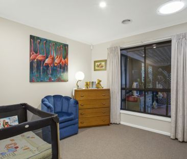 Spacious Family Home in great location - Photo 6
