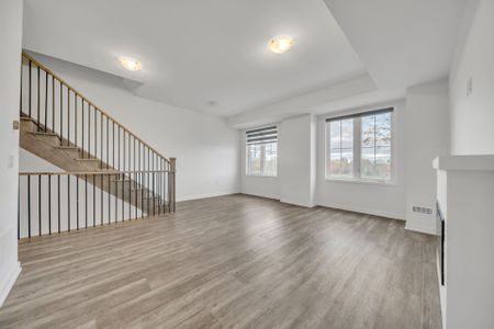 For Lease - 170 Attwater Drive Unit# 30, Cambridge, Ontario - Photo 3