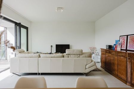 Appartement te huur - foto 2