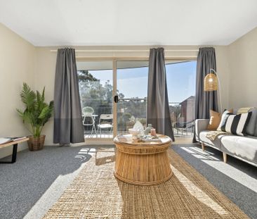 North Facing 2 Bedroom Apartment - Photo 5