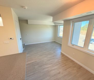 For Lease - 370 Fisher Mills Road Unit# C60, Cambridge, Ontario - Photo 3