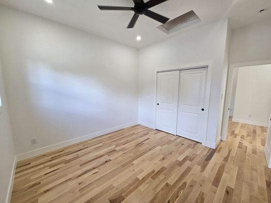 For Lease - 245 Ross Street Unit# 1, St. Thomas, Ontario - Photo 1
