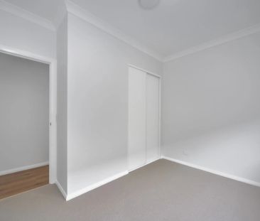 Convenient Living with Style & Comfort - Photo 3