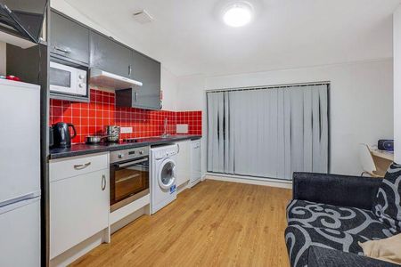 1 bedroom apartment to rent - Photo 4