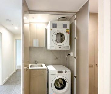 Macquarie Park - Photo 1