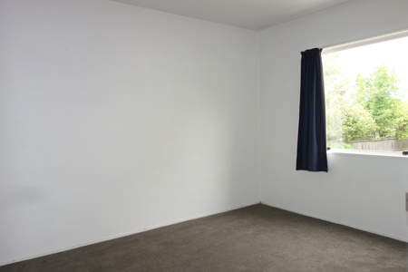 2-Bedroom Apartment in Merivale - Photo 5