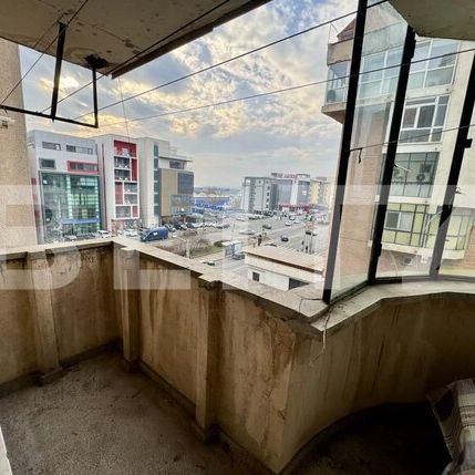 Apartament 2 camere, decomandat, 54 mp, centrala termica, zona Calea Severinului - Fotografie 1