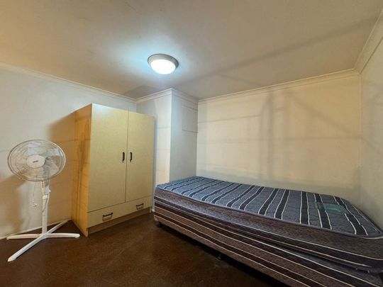 COZY UNIT NEXT TO BROADWAY - Photo 1