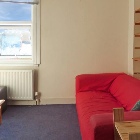 4 bedroom house share to rent - Photo 1