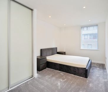 2 Bed Flat, Hudson House, E3 - Photo 4