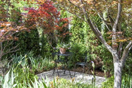 Charming Character-Filled Garden Home - Photo 3