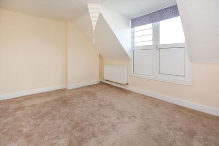 3 bedroom maisonette to rent - Photo 3