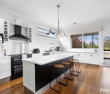 Effortless Family Living - Photo 3