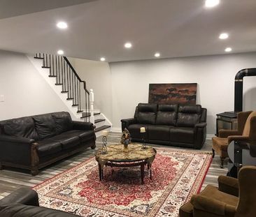 For Lease - 5119 Montclair Drive Unit# Basment, Mississauga, Ontario - Photo 6