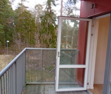 Snödroppsgränd, Hässelby - Photo 2