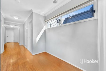 10 Leo Avenue, Tarneit VIC, Belconnen - Photo 4