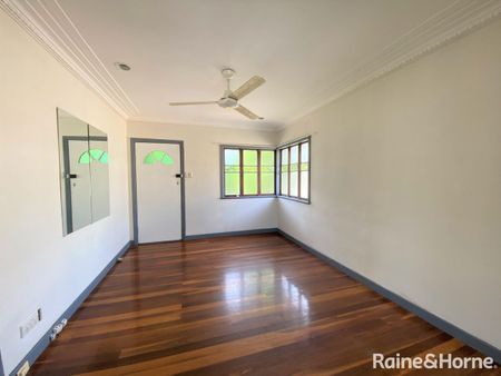 62 Chester Road, Annerley, QLD 4103 - Photo 3