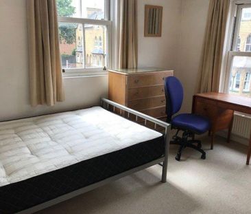 3 bedroom flat to rent - Photo 5