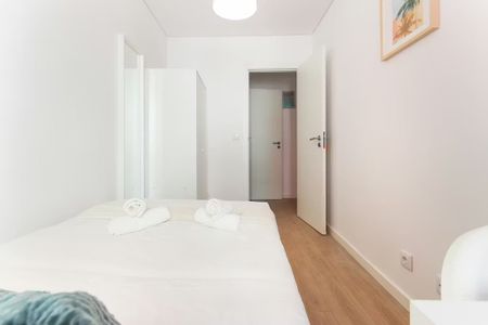 Rua Actor João Rosa, Lisbon, Lisbon 1900-021 - Photo 5