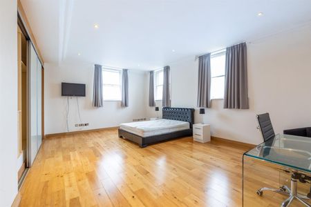 2 bed apartment to rent in Grainger Street, City Centre, NE1 - Photo 4