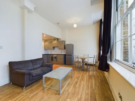 1 bedroom flat to rent - Photo 3