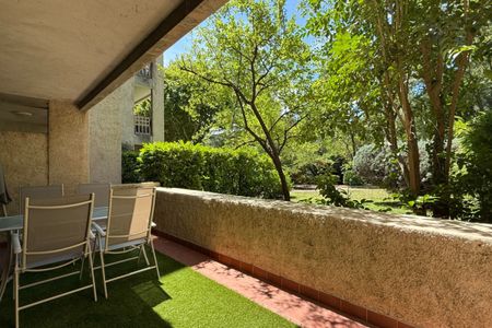 Parc de La Torse - Appartement T2 de 52m² avec terrasse - Photo 2