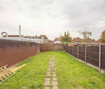 3 bedroom maisonette to rent - Photo 1