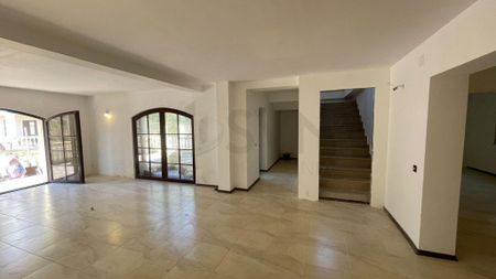 Vila de inchiriat Corbeanca - Photo 2
