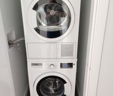 Georgetown. 20th Floor Studio with Views - Photo 6