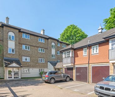 Selhurst Close, London, SW19 ground floor flat to rent - Photo 1