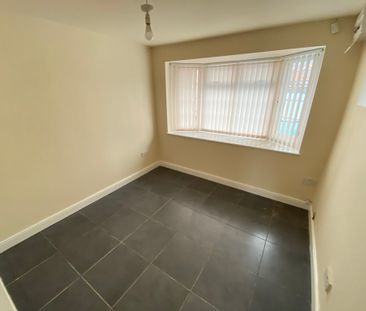 Overfield Drive, Sedgemoor Park, Bilston - Photo 1